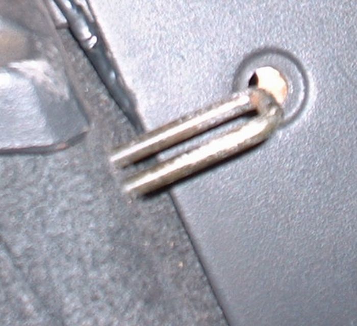 rearseatclip.jpg
